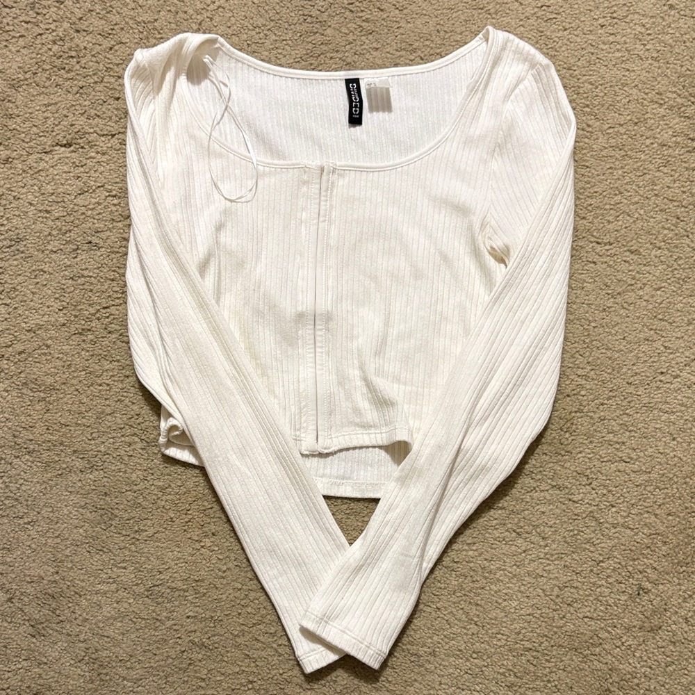 Forever 21 Off-White Ribbed Long Sleeve Crop Top